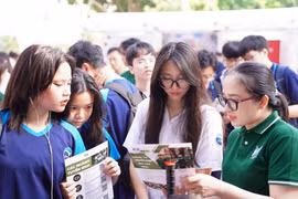 Bỏ tuyển sinh sớm: Cần làm ngay để chấn chỉnh việc dạy và học ở phổ thông