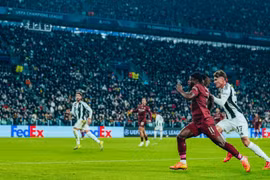 Sụt giảm phong độ, Man City thua bẽ bàng trên sân Juventus