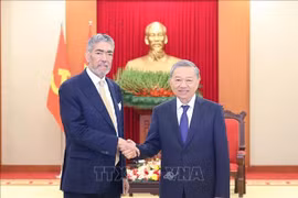 Tổng Bí thư Tô Lâm tiếp Tổng Bí thư Đảng Phong trào Cánh tả Thống nhất Dominicana