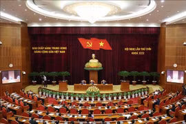 Thông báo Hội nghị lần thứ chín Ban Chấp hành Trung ương Đảng khóa XIII