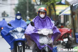 Mưa phùn, rét đậm bao trùm Hà Nội, riêng Mẫu Sơn lạnh nhất miền Bắc