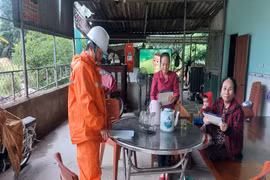 PC Hà Tĩnh tiếp tục đẩy mạnh tuyên truyền an toàn điện trong mùa mưa bão