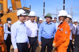 Bộ trưởng Bộ Công Thương Nguyễn Hồng Diên kiểm tra các dự án đường dây 500kV mạch 3 đoạn qua địa bàn tỉnh Thanh Hóa