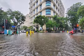 Dự báo thời tiết ngày 22/8: Hà Nội có mưa vừa, mưa to kéo dài