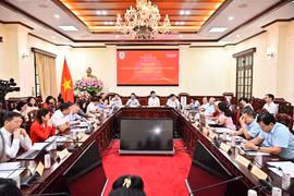 Báo Pháp luật Việt Nam tọa đàm về xây dựng và hoàn thiện Nhà nước pháp quyền xã hội chủ nghĩa Việt Nam