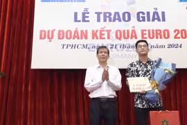 Báo Sài Gòn Giải Phóng trao giải cuộc thi 'Dự đoán kết quả bóng đá Euro 2024'