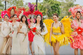 Lễ hội đường phố Đồng Hới rực rỡ sắc màu