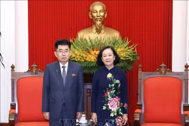 Thường trực Ban Bí thư tiếp Đoàn đại biểu Đảng Lao động Triều Tiên