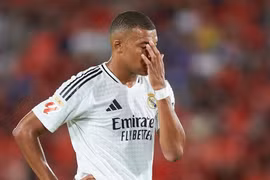 Kylian Mbappe bỏ lỡ trận đại chiến thành Madrid