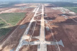 Chủ đầu tư đề xuất sớm xây đường băng thứ 2 sân bay Long Thành