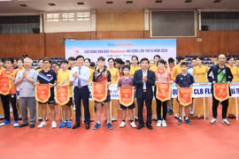 Gần 400 tay vợt tham gia Giải bóng bàn tranh Cúp Báo Hànộimới lần thứ XI