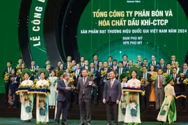 Đạm Phú Mỹ và NPK Phú Mỹ tiếp tục được công nhận là “Thương hiệu Quốc gia”