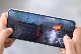 Galaxy Z Flip FE: Điện thoại gập giá rẻ với màn hình cao cấp từ Galaxy Z Flip 6