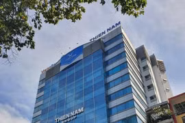Xuất nhập khẩu Thiên Nam (TNA) bị phạt 92,5 triệu đồng vì vi phạm công bố thông tin, cổ phiếu vẫn bị đình chỉ giao dịch, lỗ lũy kế hơn 73 tỷ đồng