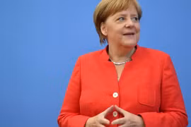 Cựu Thủ tướng Đức Merkel nói gì về Ukraine, Putin và Trump trong cuốn hồi ký mới?