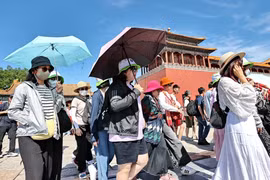 Trung Quốc nóng kỷ lục, nhiều ca tử vong và cấp cứu vì say nắng