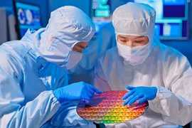 Hỗ trợ 1 tỷ đồng cho người tài ở ngoài tỉnh về Bắc Ninh giảng dạy ngành bán dẫn