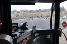 Kinh nghiệm đi lại tiết kiệm khi đến Paris du lịch