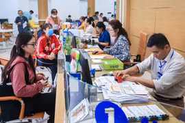 Quy định chặt chẽ về công chứng để đảm bảo pháp lý cho các giao dịch quan trọng trong dân sự, kinh tế