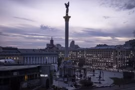 Thách thức bủa vây nền kinh tế Ukraine