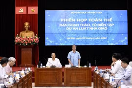 Bộ trưởng Nguyễn Kim Sơn: Luật Nhà giáo cần phát triển, tôn vinh, bảo vệ nhà giáo