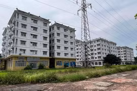 Đã mất đất sau khi thu hồi, người dân vẫn phải trả phí tái định cư là không hợp lý