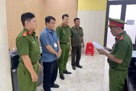 Bắt tạm giam trưởng dây chuyền Trung tâm Đăng kiểm xe cơ giới Đồng Nai