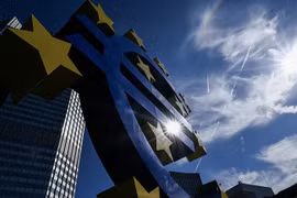 Nền kinh tế Eurozone đối mặt với triển vọng ảm đạm vào năm 2024