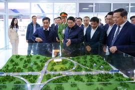 Làm việc xuyên lễ, xuyên Tết và mùa khô năm 2024 để đẩy nhanh tiến độ các dự án hạ tầng giao thông