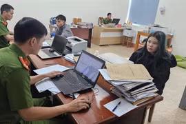 Đắk Lắk: Thiếu tiền trả nợ, hai chị em rủ nhau đi cướp tiệm vàng