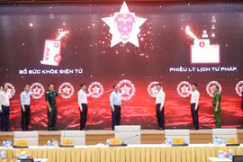 Mỗi công dân Việt Nam đều sở hữu một sổ sức khoẻ điện tử trên VNeID, tiến tới có bệnh án điện tử