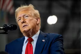 Cựu Tổng thống Mỹ Donald Trump nói: "Tôi sẽ không trả tiền làm thêm giờ cho nhân viên vì tôi ghét nó"