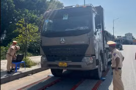 Vận chuyển quá tải trọng, 2 doanh nghiệp ở Hải Phòng bị phạt gần nửa tỷ đồng