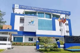 Cổ phiếu bị hạn chế giao dịch, Tân Tạo (ITA) của bà Đặng Thị Hoàng Yến lại vừa bị HoSE nhắc nhở