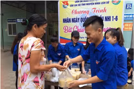Cấm lợi dụng hành nghề công tác xã hội để trục lợi chính sách và hỗ trợ của tổ chức, cá nhân