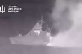 Ukraine nói đánh chìm tàu tuần tra Nga ở ngoài khơi đảo Crimea