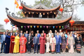 Phó Chủ tịch nước Võ Thị Ánh Xuân gặp mặt các nữ Đại sứ, Trưởng đại diện các tổ chức quốc tế tại Việt Nam