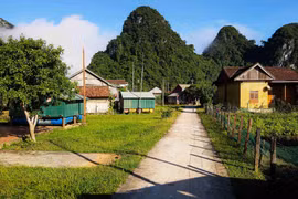 Sắc xuân ở làng du lịch tốt nhất thế giới