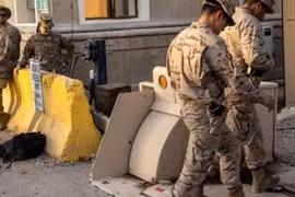 Mỹ tấn công trả đũa các mục tiêu phiến quân ở Iraq