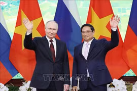 Thủ tướng Chính phủ Phạm Minh Chính hội kiến Tổng thống Liên bang Nga Vladimir Putin