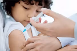 Hà Nội triển khai tiêm vaccine sởi cho trẻ