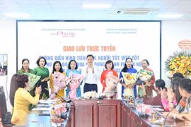 Để phát huy vai trò của phụ nữ trong công tác xây dựng Thủ đô văn hiến - văn minh - hiện đại