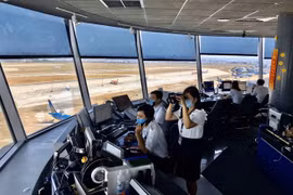 Điều hành trên 71.300 chuyến bay an toàn
