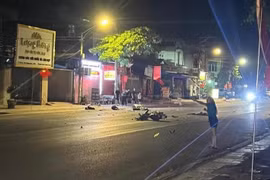 3 xe máy đâm liên hoàn, 2 thanh niên thương vong