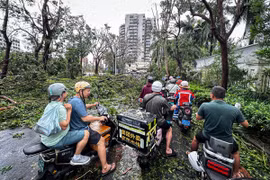 Thiên đường du lịch, 'Hawaii của Trung Quốc' bị tàn phá nặng nề bởi siêu bão Yagi