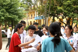 Kỳ thi tuyển sinh vào lớp 10 không chuyên năm học 2024-2025 tại Hà Nam diễn ra an toàn, nghiêm túc