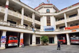 Ninh Bình: Tuyên truyền, thực hành chữa cháy và cứu nạn, cứu hộ cho các chủ cơ sở kinh doanh, nhà trọ