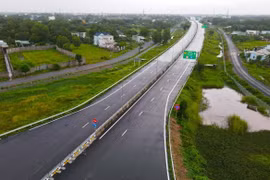Làm đường dân sinh, đường song hành cao tốc Bến Lức - Long Thành qua Đồng Nai