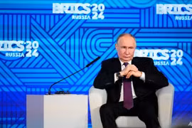 Nga thuyết phục các nước BRICS thoát phụ thuộc đồng USD
