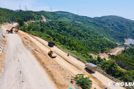 Bàn giao toàn bộ mặt bằng để thi công hoàn thành dự án nâng cấp Quốc lộ 19